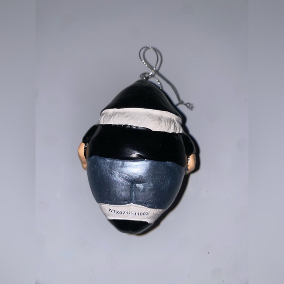 FOCO NFL Oakland Raiders Mini Gnome Ornament & Raiders 3D Stadium Ornament - Picture 14 of 14